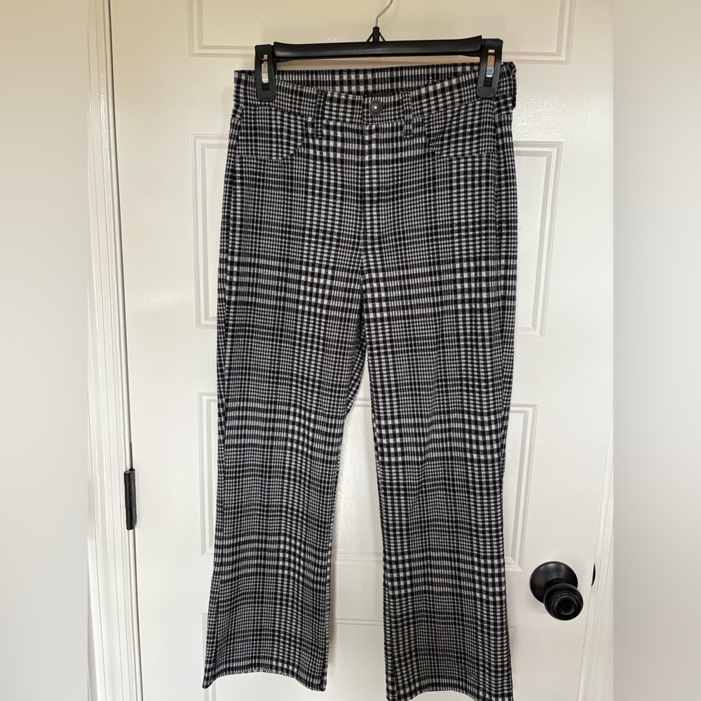 American Eagle Flared Jeggings